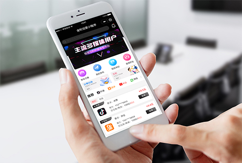 ���½������С����